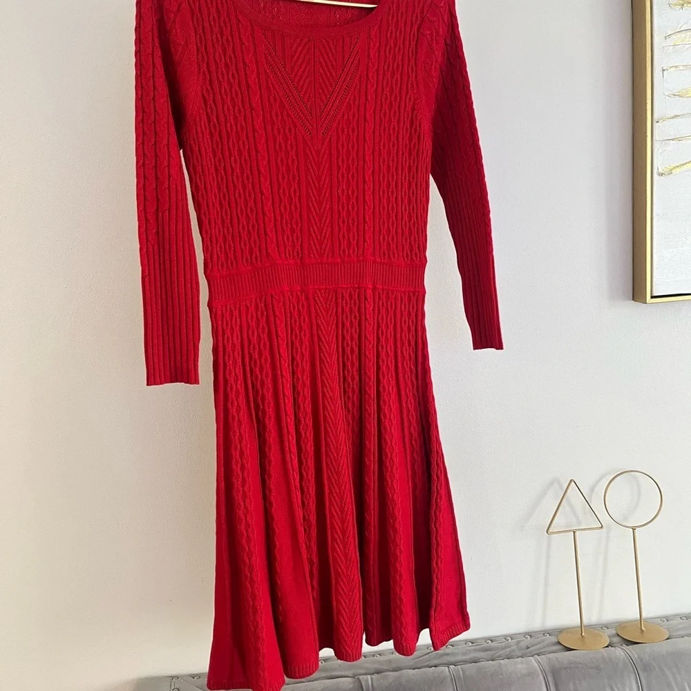 Calvin Klein Vibrant Red modest casual Knit Long Sleeve Dress S